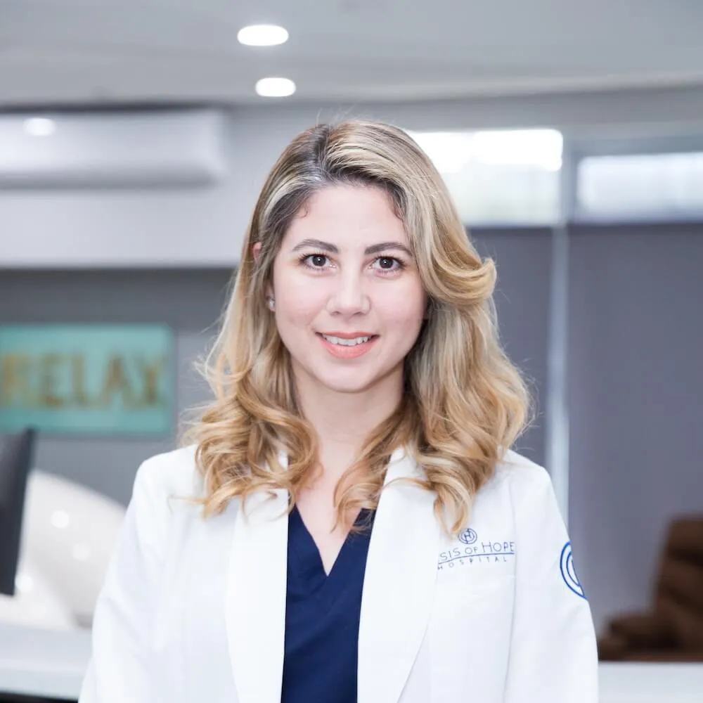 Meet Dr. Paulina Larraga, the Medical Coordinator for Oasis of Hope Hospital. Specializing in the integration of patient data and clinical protocols, Dr. Larraga ensures a seamless transition for international patients seeking integrative oncology care.