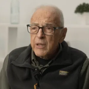 Oasis of Hope patient testimonial. Hearing directly from survivors who have undergone integrative cancer treatment provides prospective patients with the emotional support and confidence needed to begin their own healing journey.